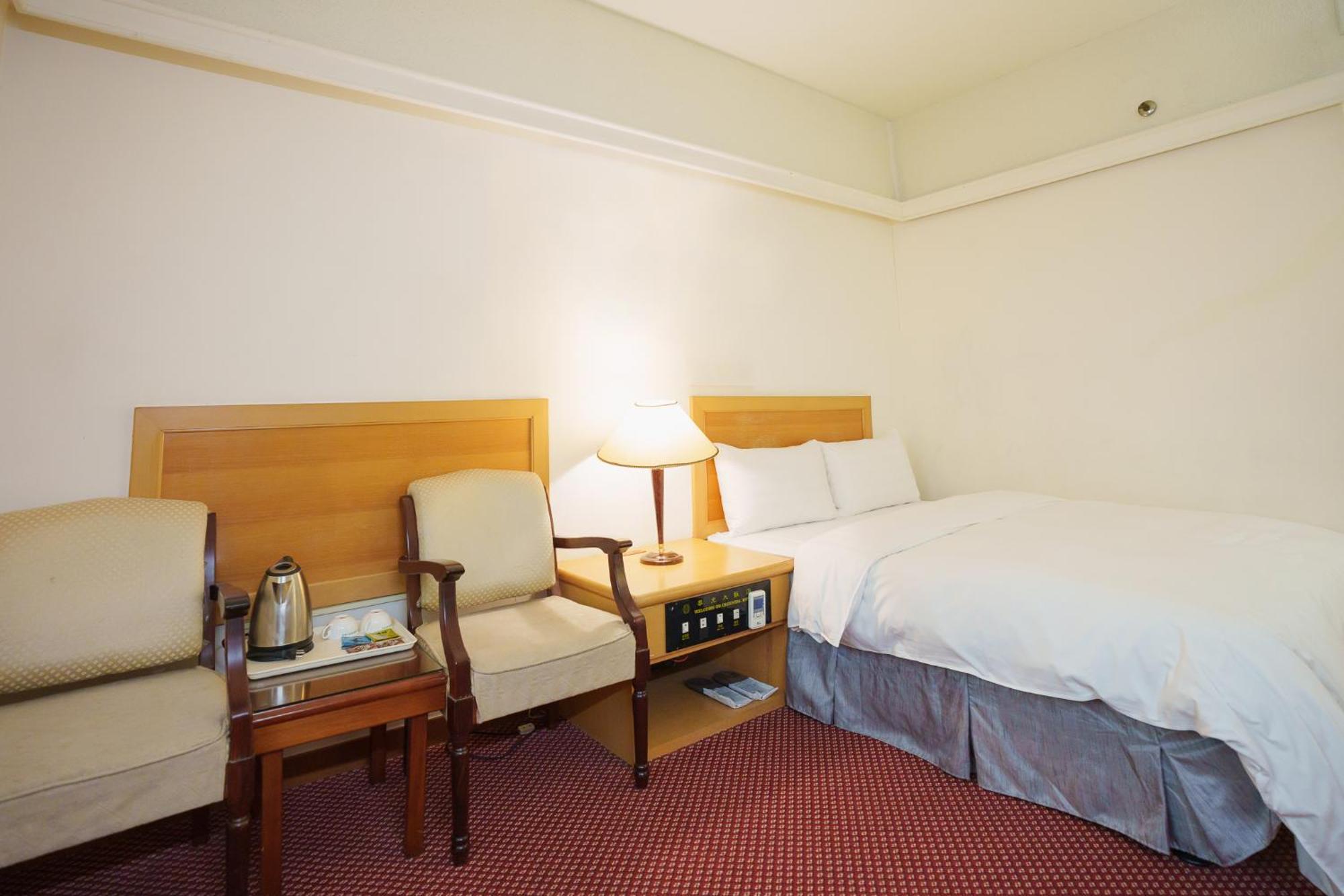 Oriental Hotel Tainan Eksteriør bilde