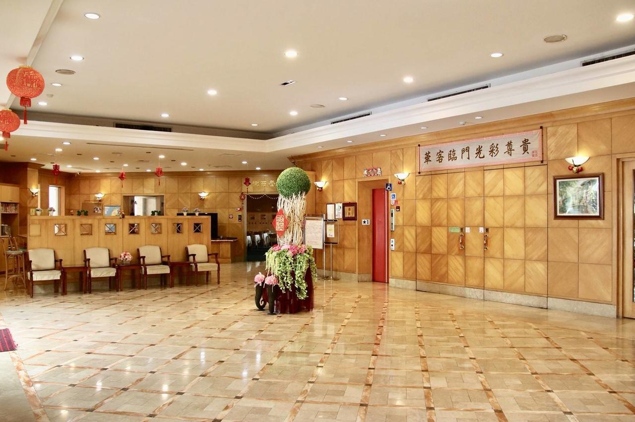 Oriental Hotel Tainan Eksteriør bilde